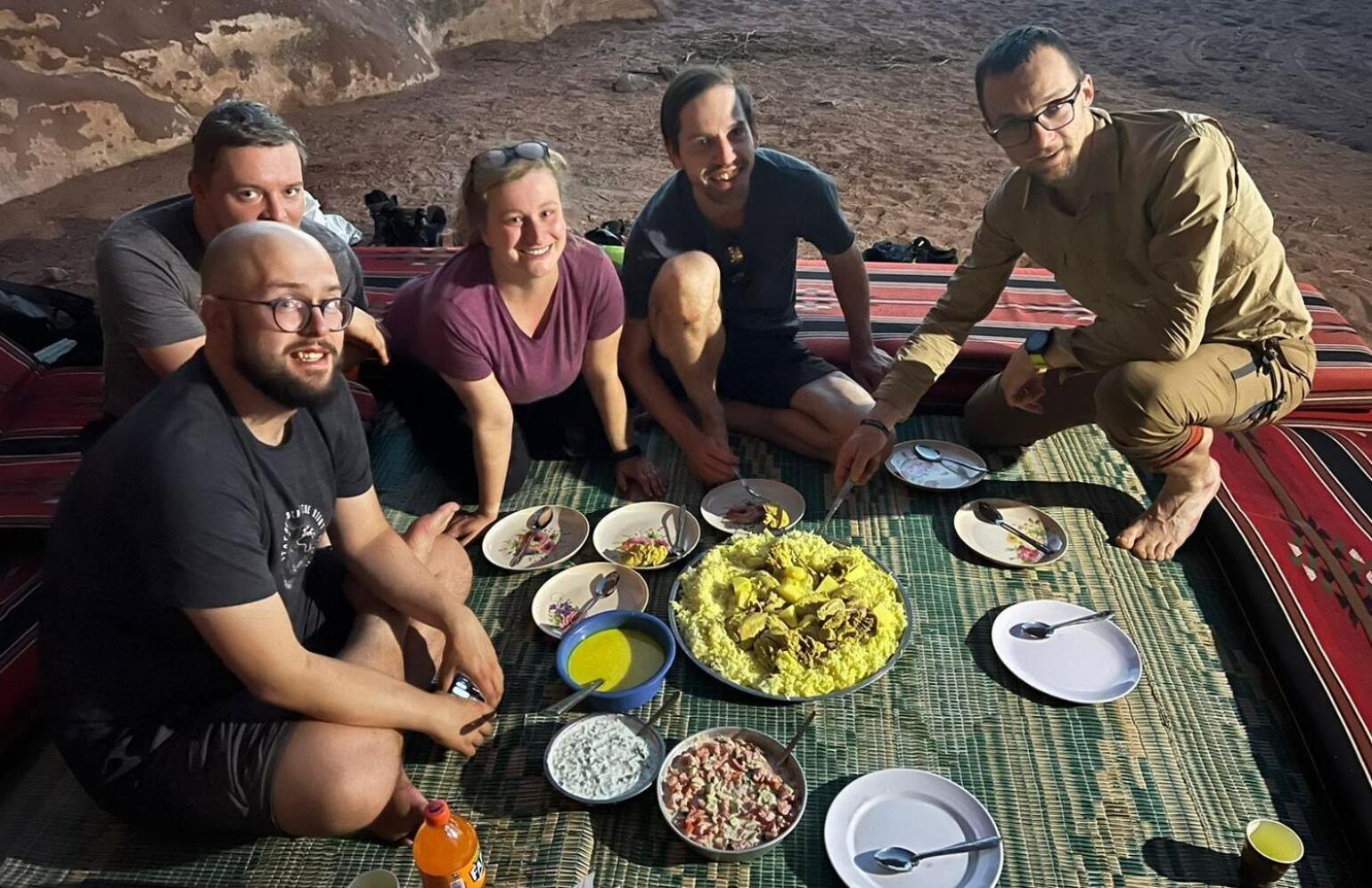Wadi Rum Mundo Camp Акаба Екстериор снимка