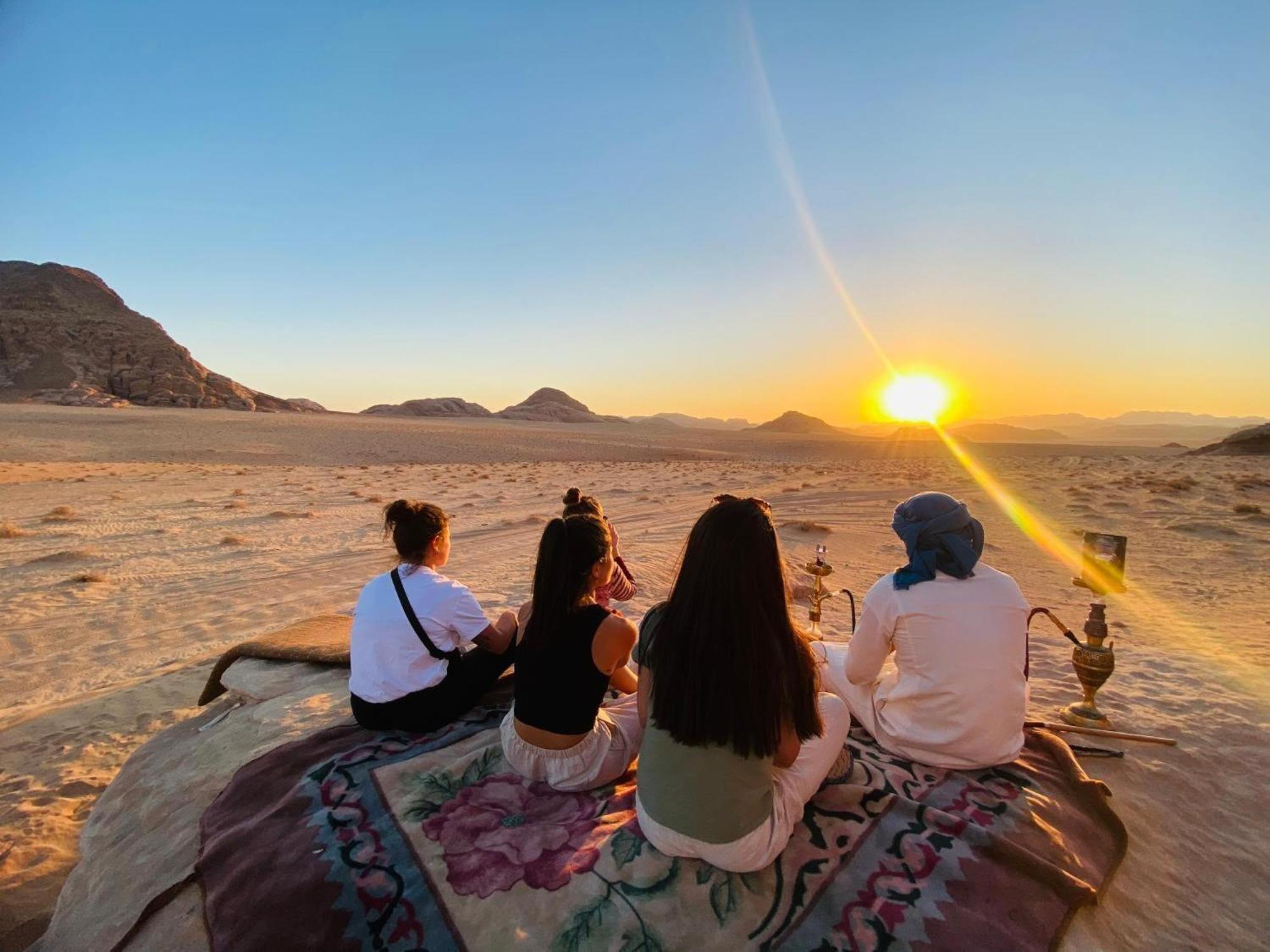 Wadi Rum Mundo Camp Акаба Екстериор снимка