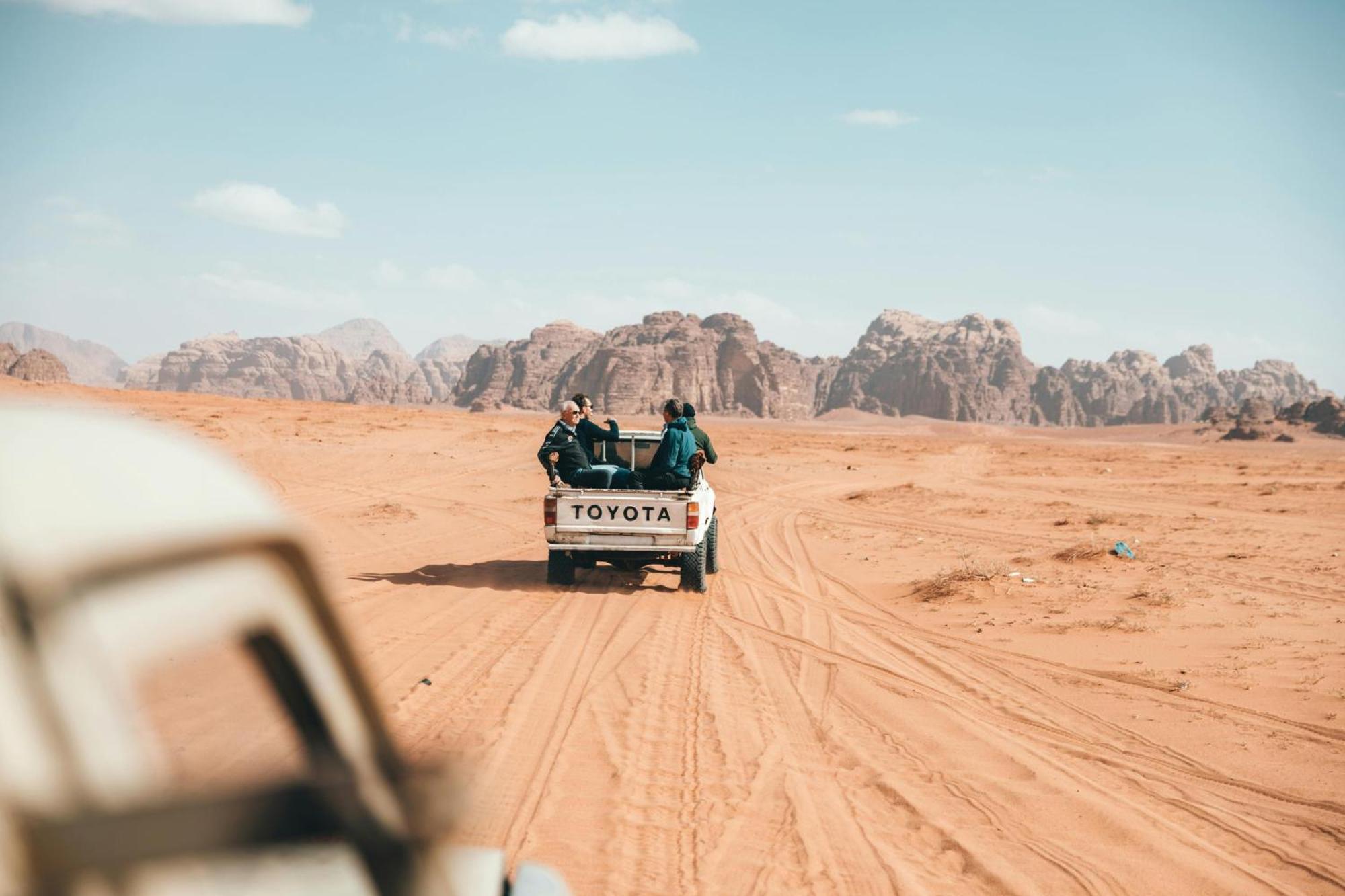 Wadi Rum Mundo Camp Акаба Екстериор снимка