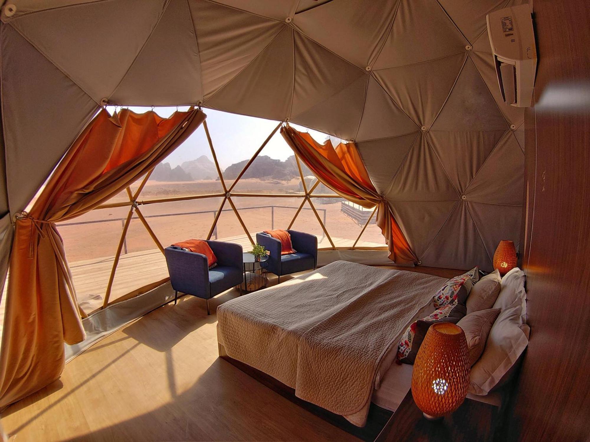 Wadi Rum Mundo Camp Акаба Екстериор снимка